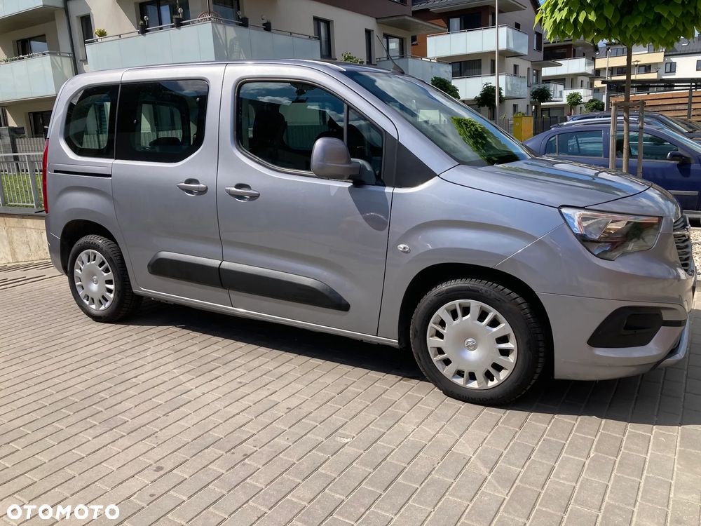 Opel Combo XL 1.2 Turbo Essentia S&S - 1