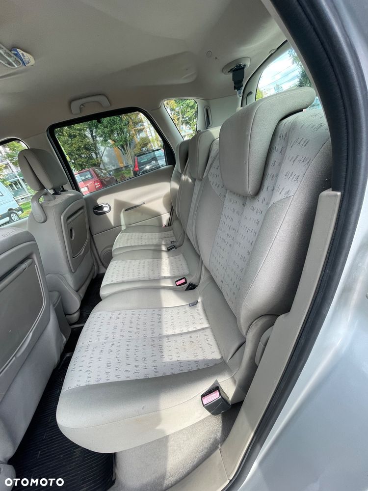 Renault Scenic - 14
