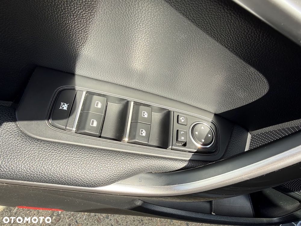Kia Ceed 1.5 T-GDI Business Line - 11