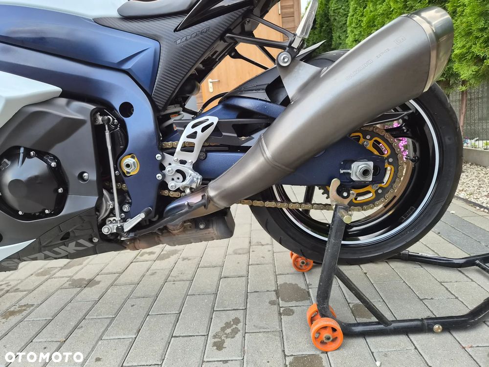 Suzuki GSX-R - 13