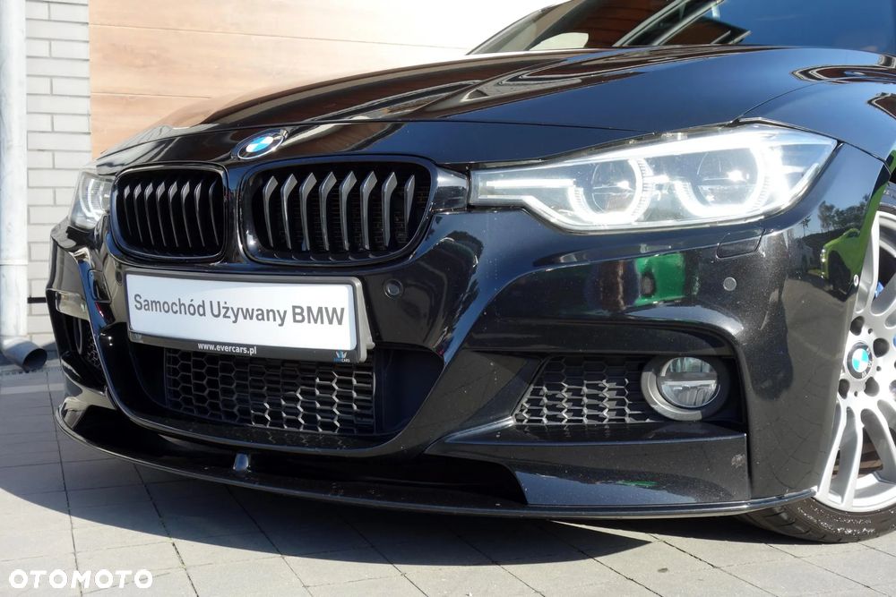 BMW Seria 3 330d xDrive M Sport EU6 - 4
