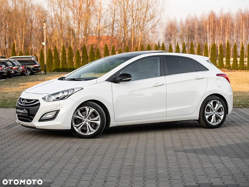 Hyundai i30 1.6 CRDi Automatik Trend - 13