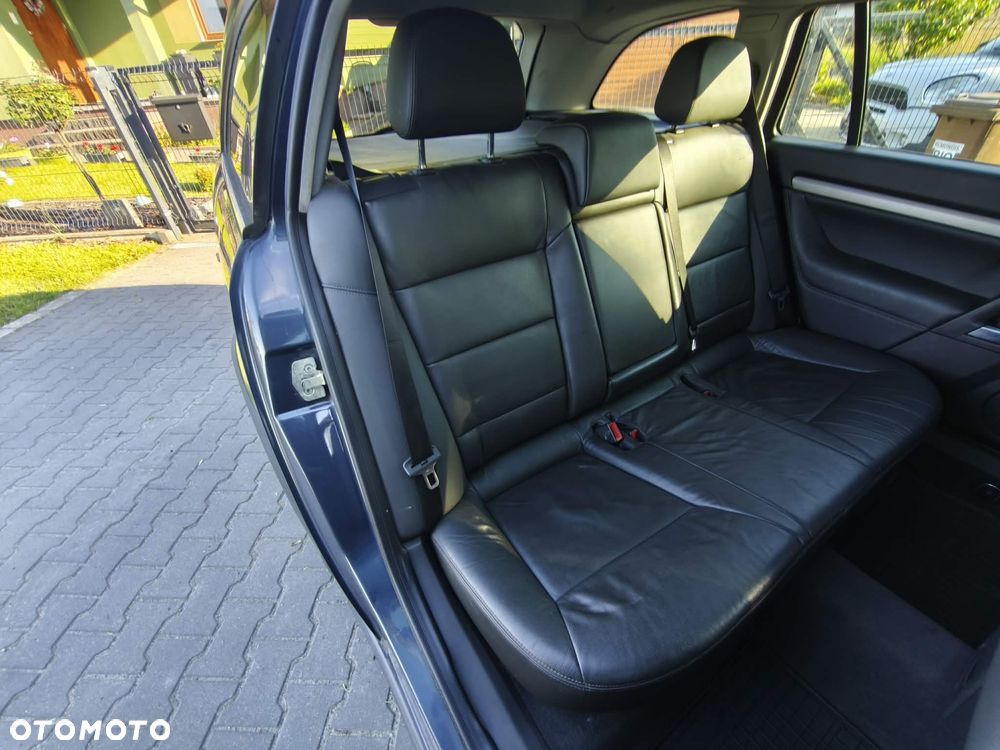 Opel Vectra 3.0 V6 CDTI Cosmo - 24