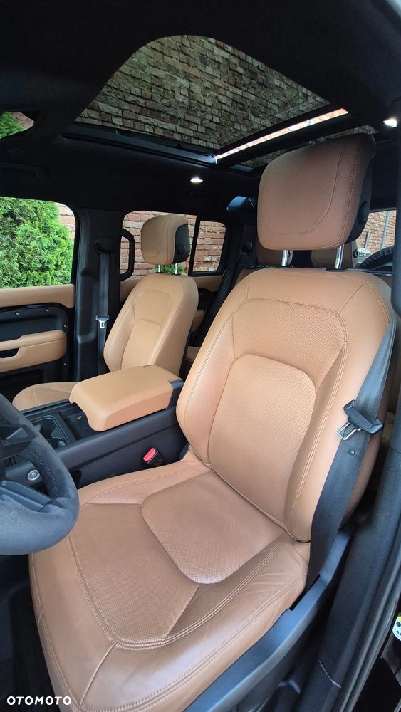 Land Rover Defender 110 5.0 P525 V8 - 10