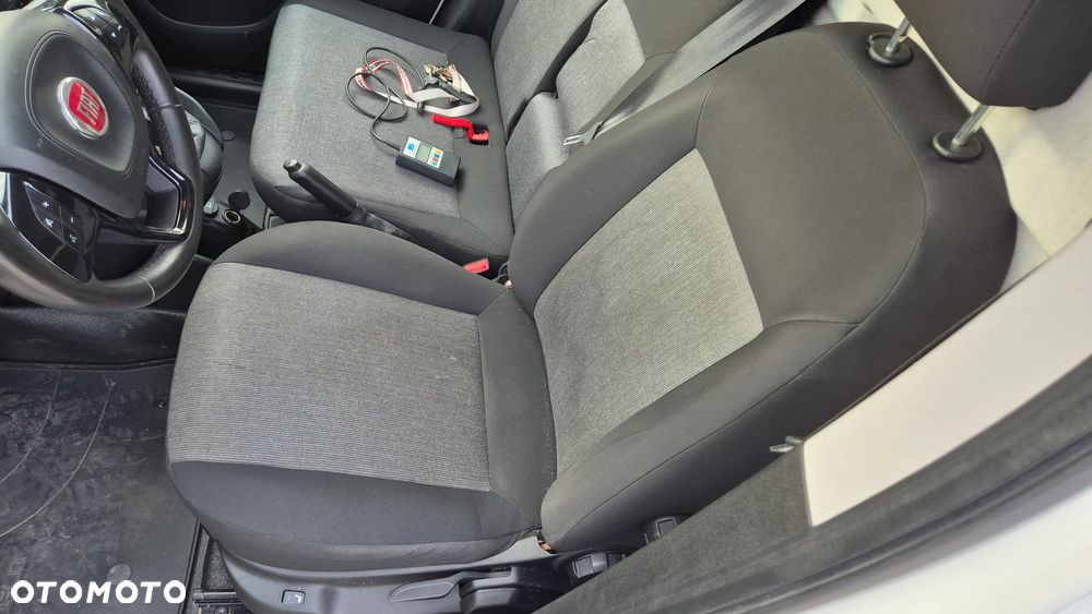 Fiat DOBLO MAXI - 9