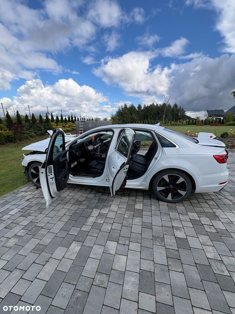 Audi A4 Limousine - 3