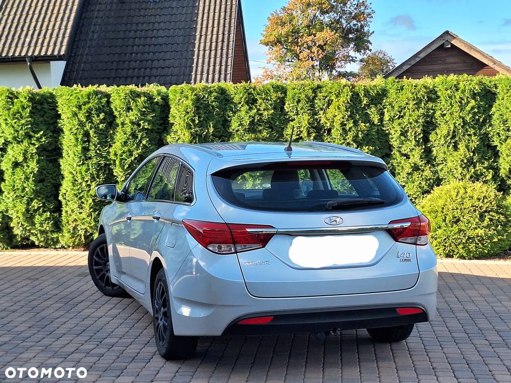 Hyundai i40 1.7 CRDi Comfort + - 23