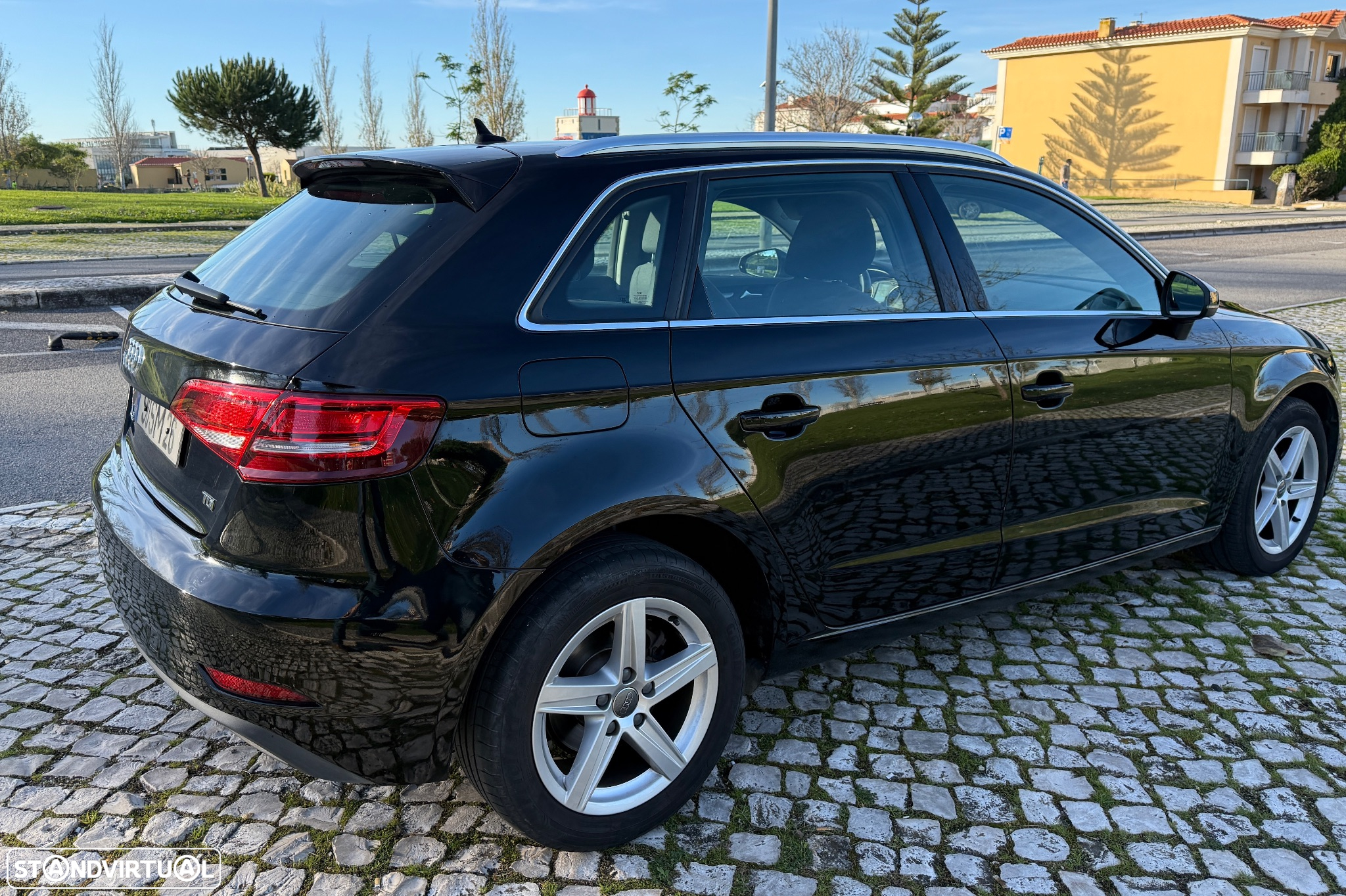 Audi A3 Sportback 1.6 TDI Attraction Ultra - 5