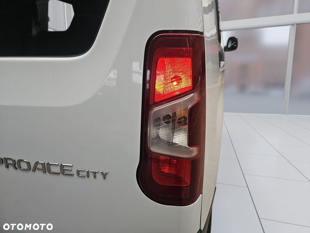 Toyota ProAce23T15D-4D100KMlongFurgonBrygActive - 30