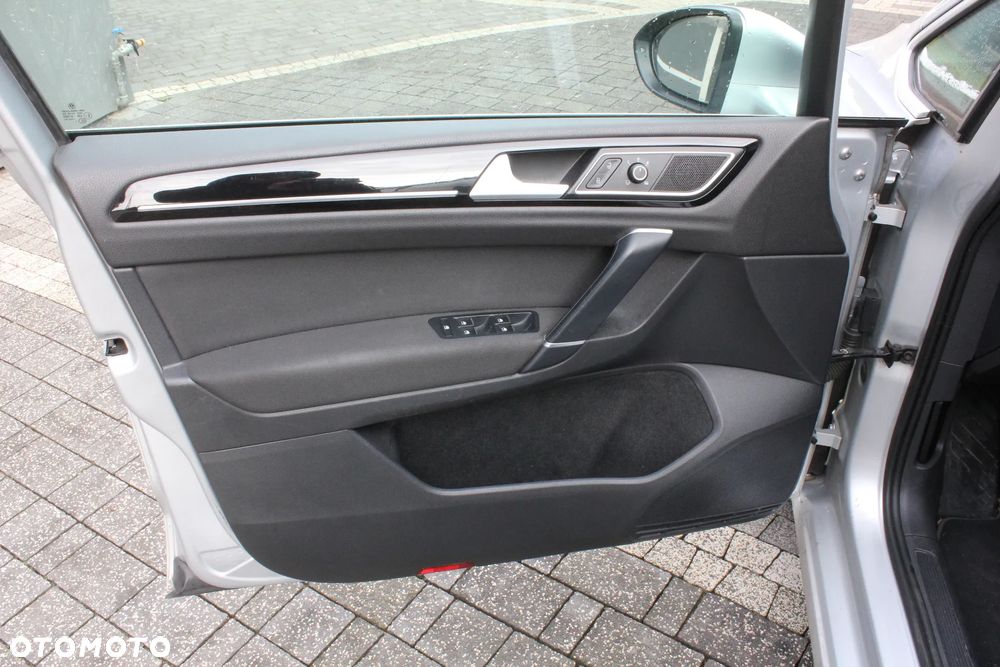 Volkswagen Golf Sportsvan SV 1.6 TDI BMT Highline DSG - 7