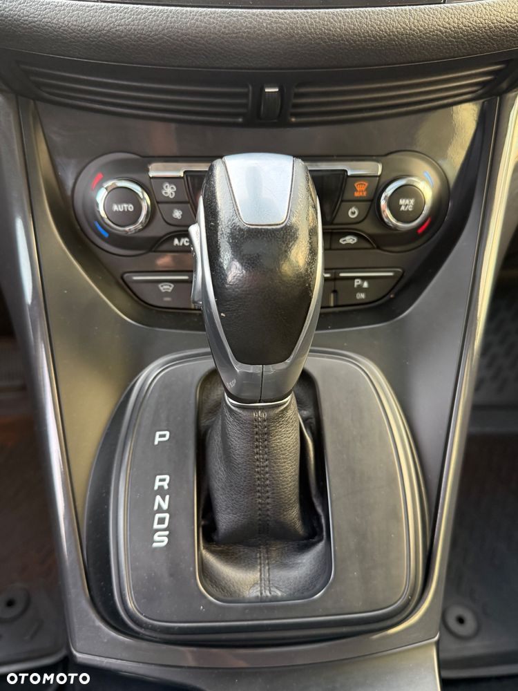 Ford Kuga 2.0 TDCi Titanium S MPS6 - 24