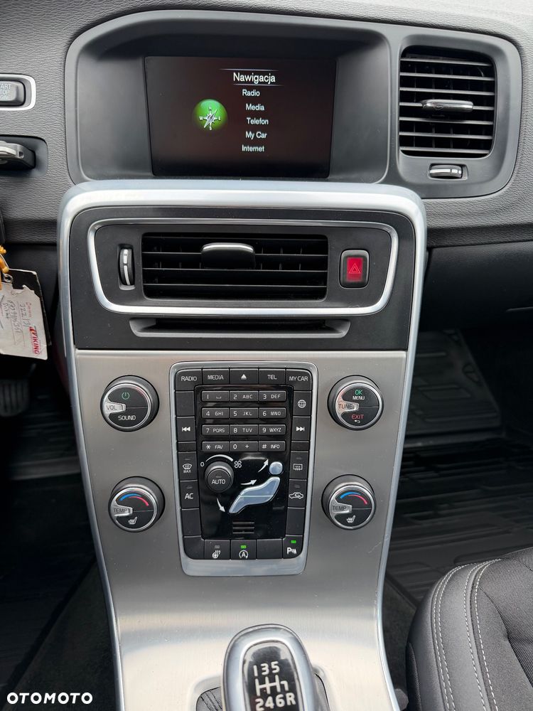 Volvo V60 D4 - 33