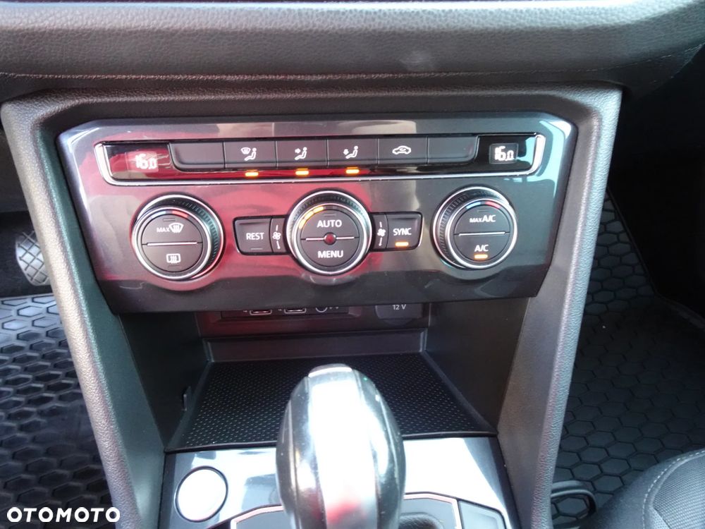 Volkswagen Tiguan 1.5 TSI EVO Comfortline DSG - 36