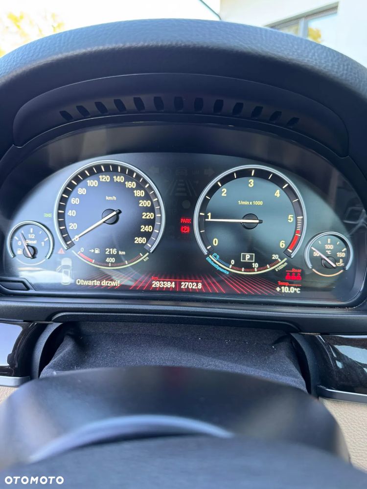 BMW Seria 5 520d Touring Sport-Aut - 11