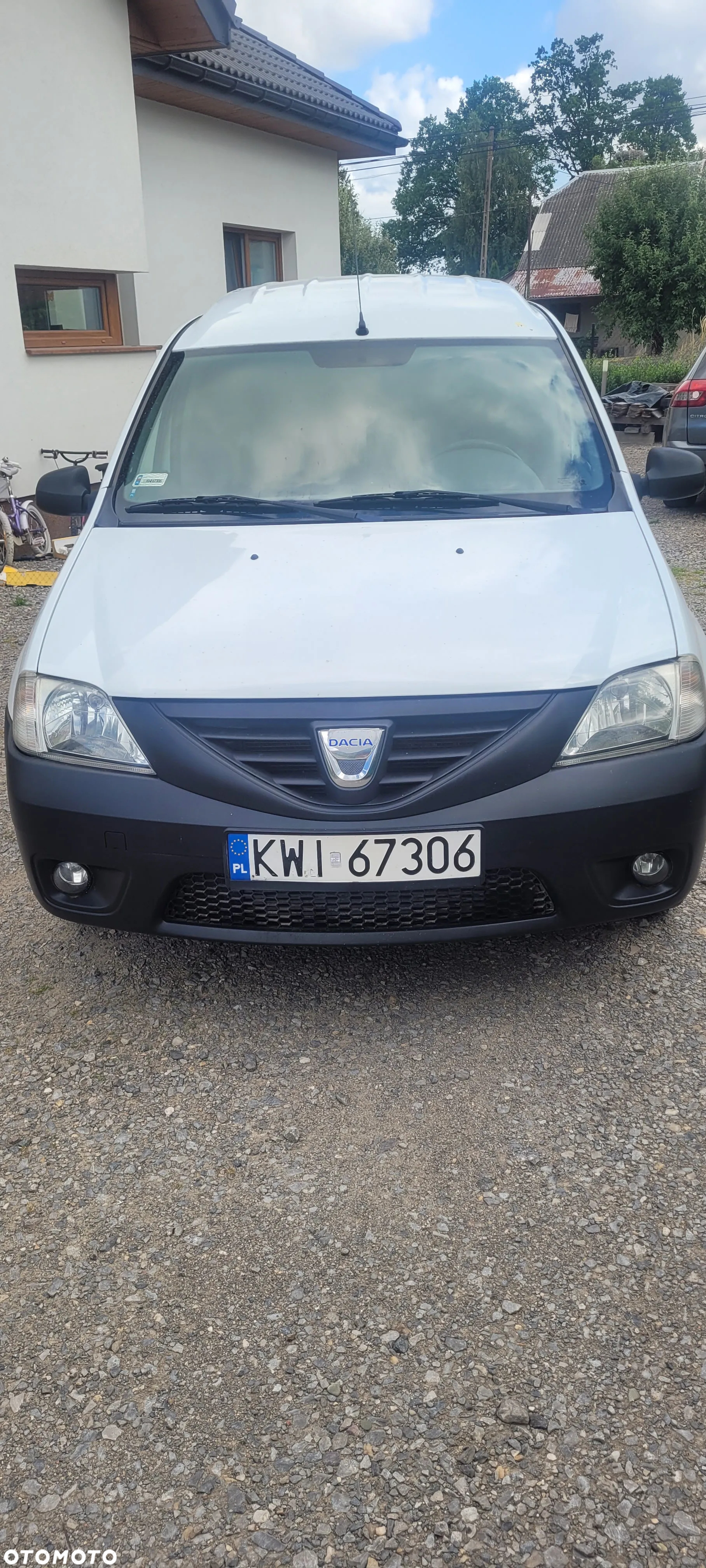 Dacia Logan - 2