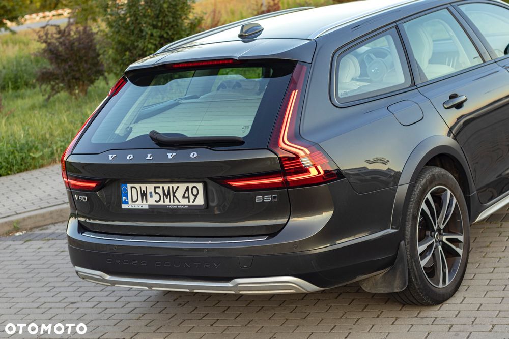 Volvo V90 - 16