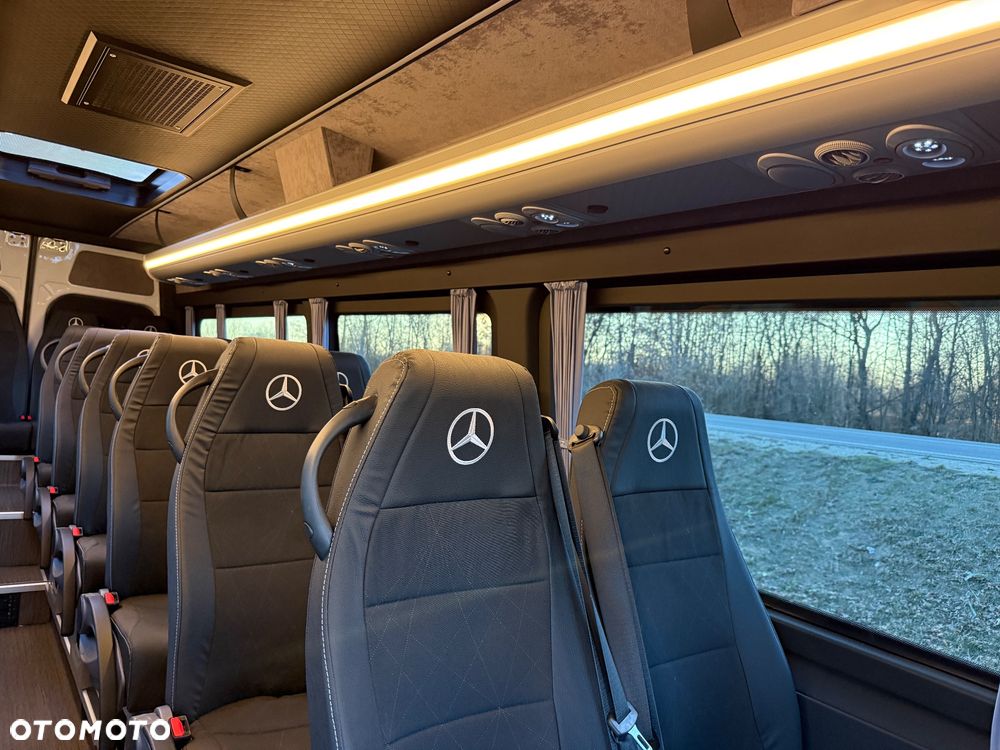 Mercedes-Benz Sprinter 517 - 26