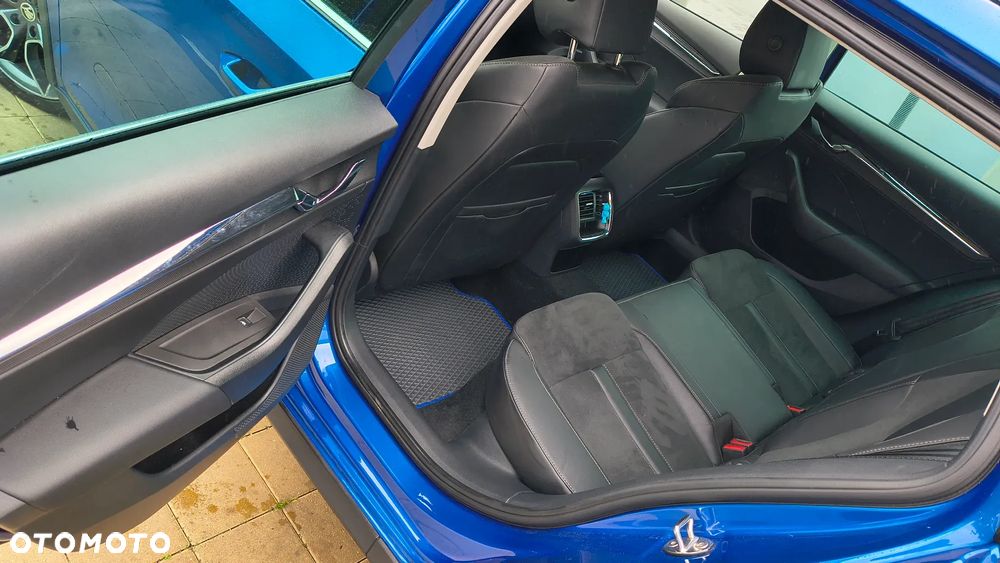 Skoda Octavia 2.0 TSI 4x4 Scout DSG - 17