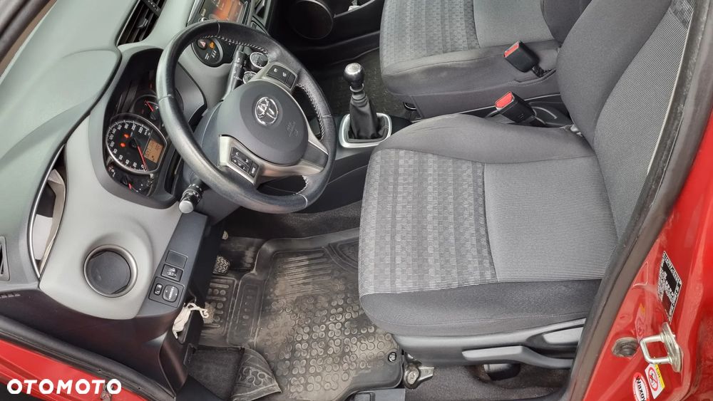 Toyota Yaris - 19