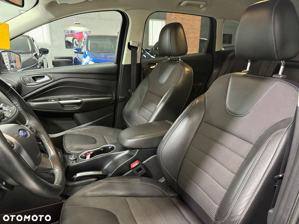 Ford Kuga 2.0 TDCi 4x4 Individual - 19