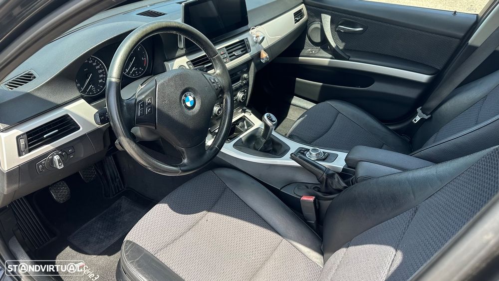 BMW 316 d - 16