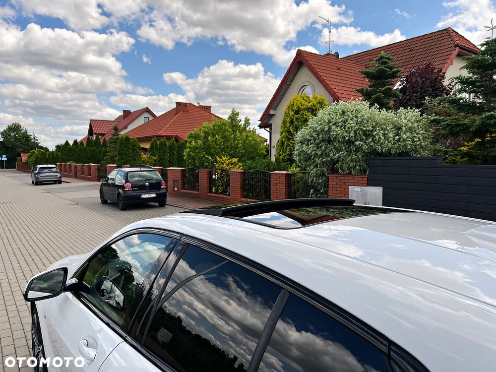 BMW Seria 1 118d M Sport Shadow - 24