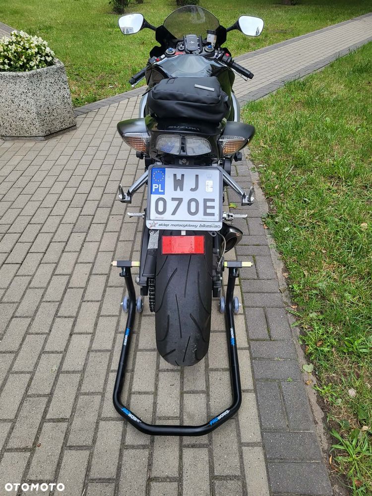 Suzuki GSX-R - 9