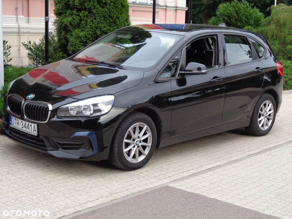 BMW Seria 2 218d Sport Line - 4