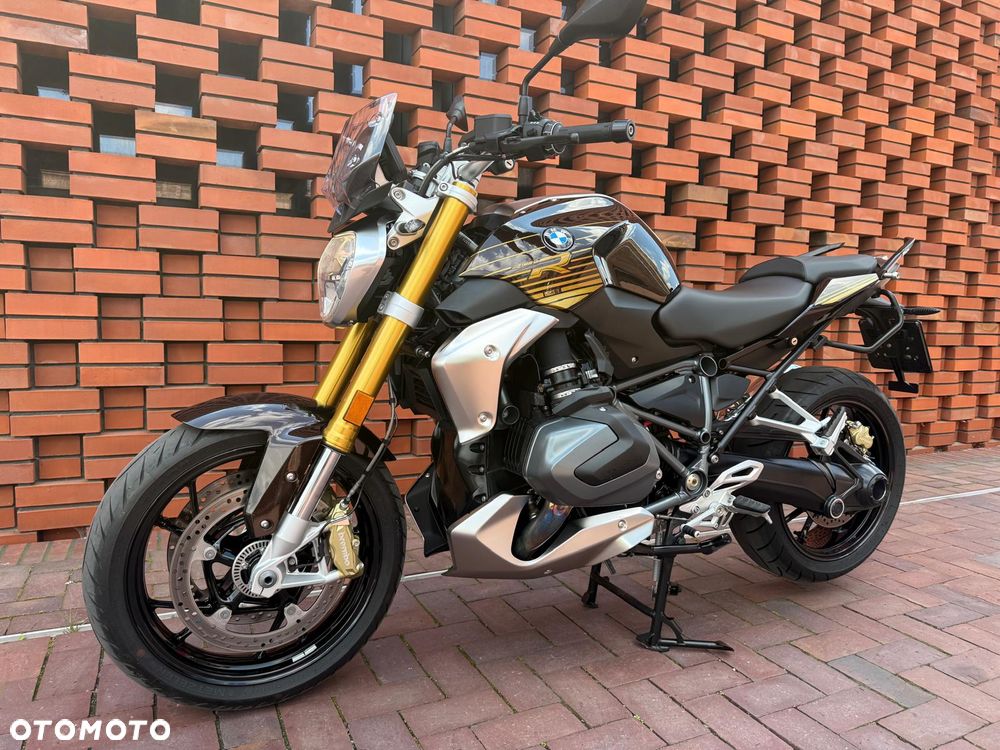 BMW R - 7