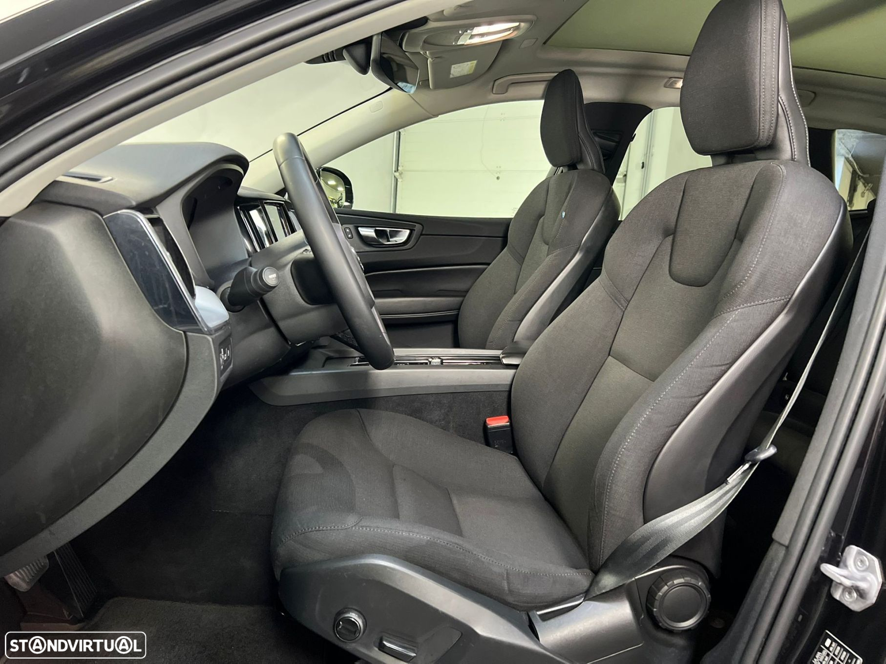 Volvo XC 60 2.0 T6 PHEV Inscription AWD - 5