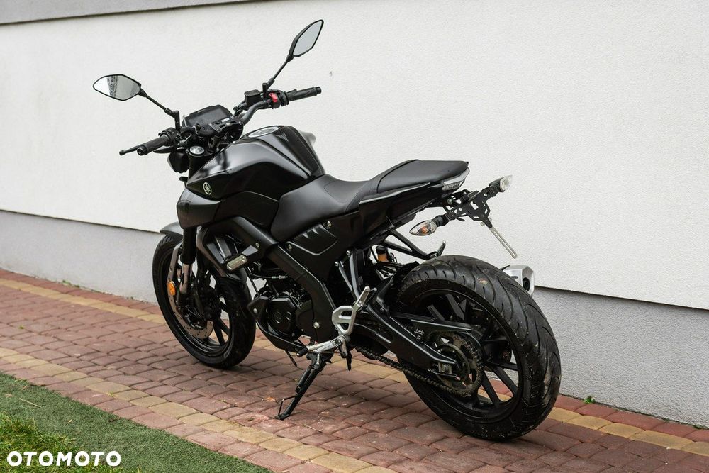 Yamaha MT - 4