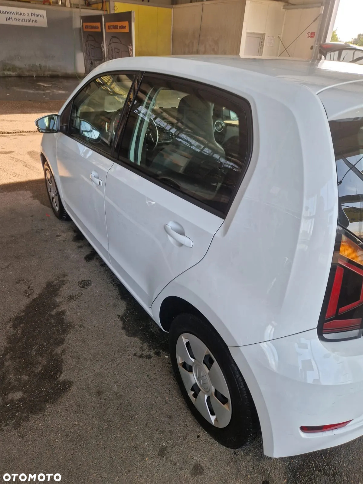 Volkswagen up! 1.0 Beats - 5