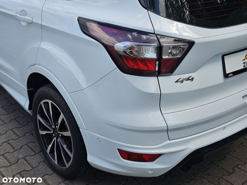 Ford Kuga 2.0 TDCi 4x4 ST-Line - 5