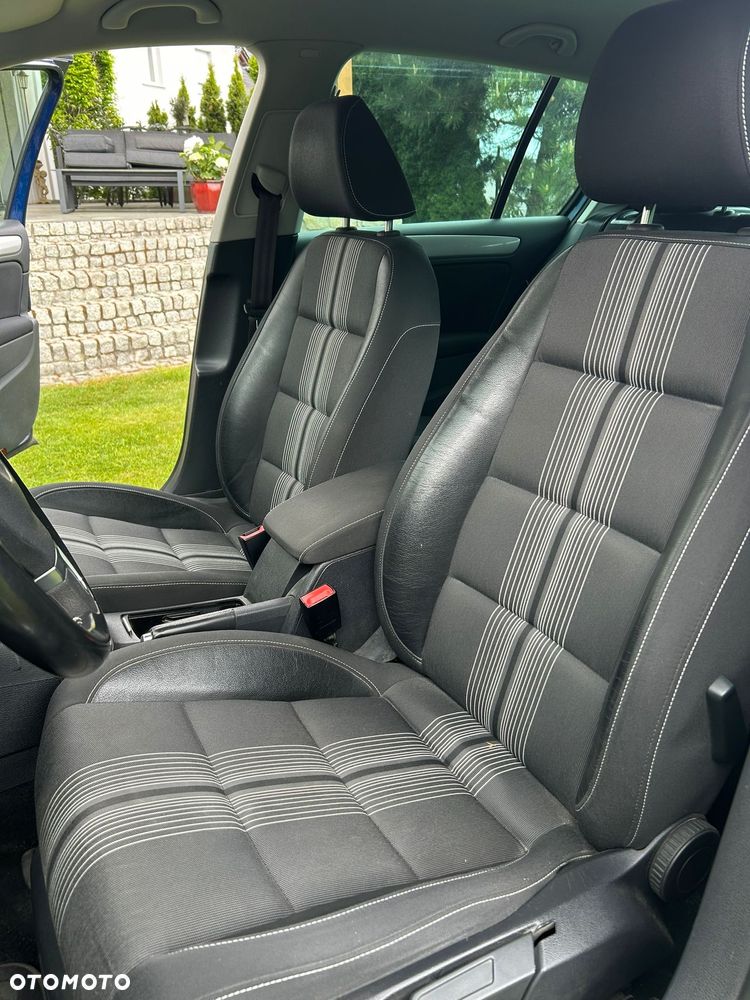 Volkswagen Golf 1.6 TDI Highline - 7