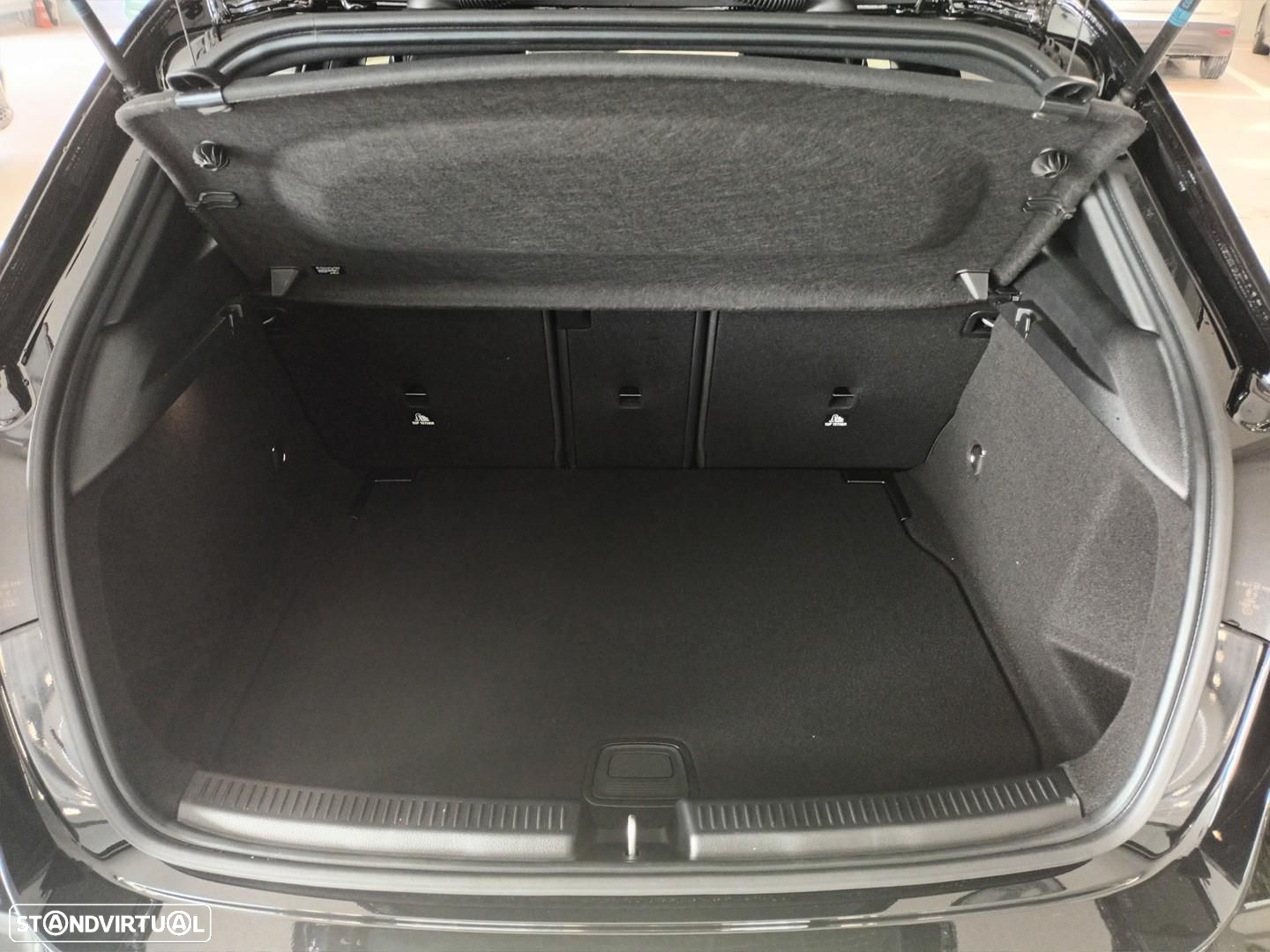 Mercedes-Benz A 180 d - 12