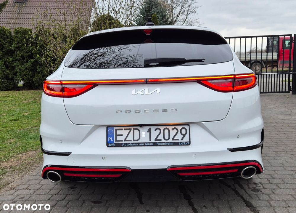 Kia ProCeed 1.6 T-GDI GT DCT - 10
