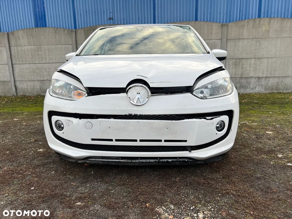Volkswagen up! (BlueMotion Technology) move - 9