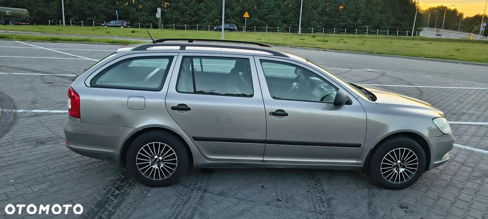 Skoda Octavia - 3