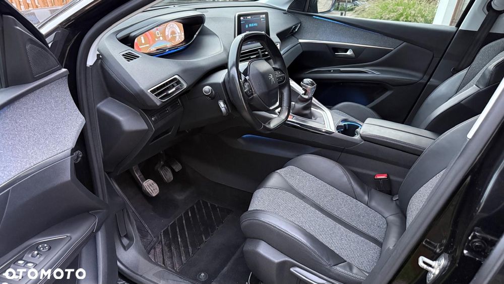 Peugeot 3008 - 13