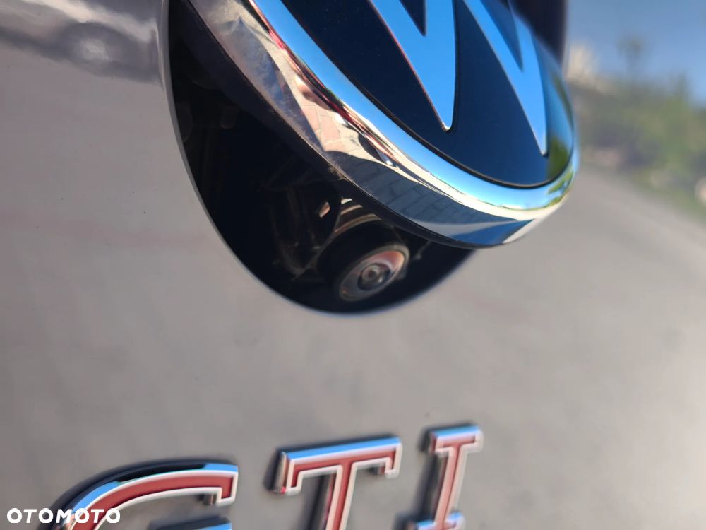 Volkswagen Golf 2.0 TSI OPF GTI - 24