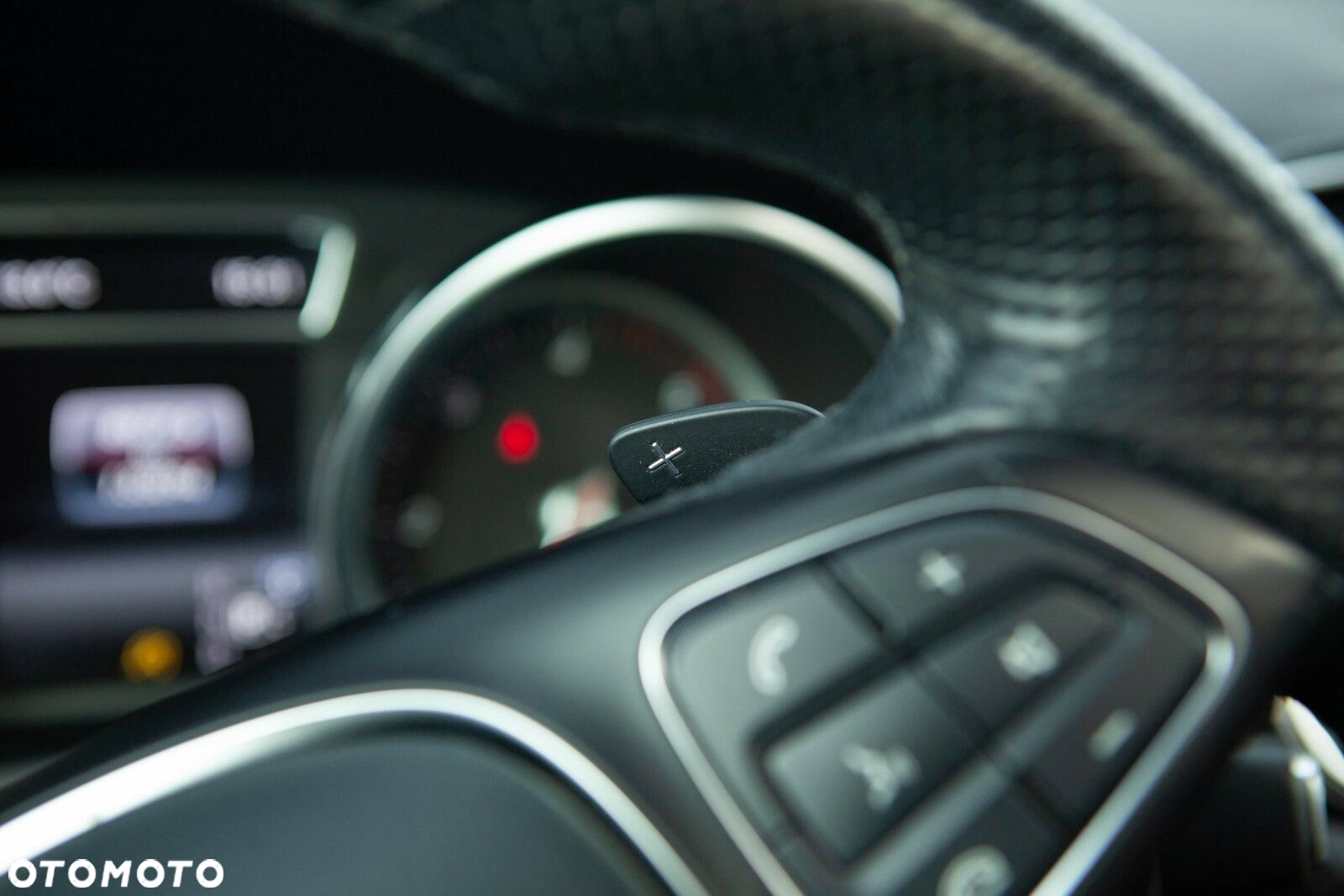 Mercedes-Benz GLE 350 d 4-Matic - 23