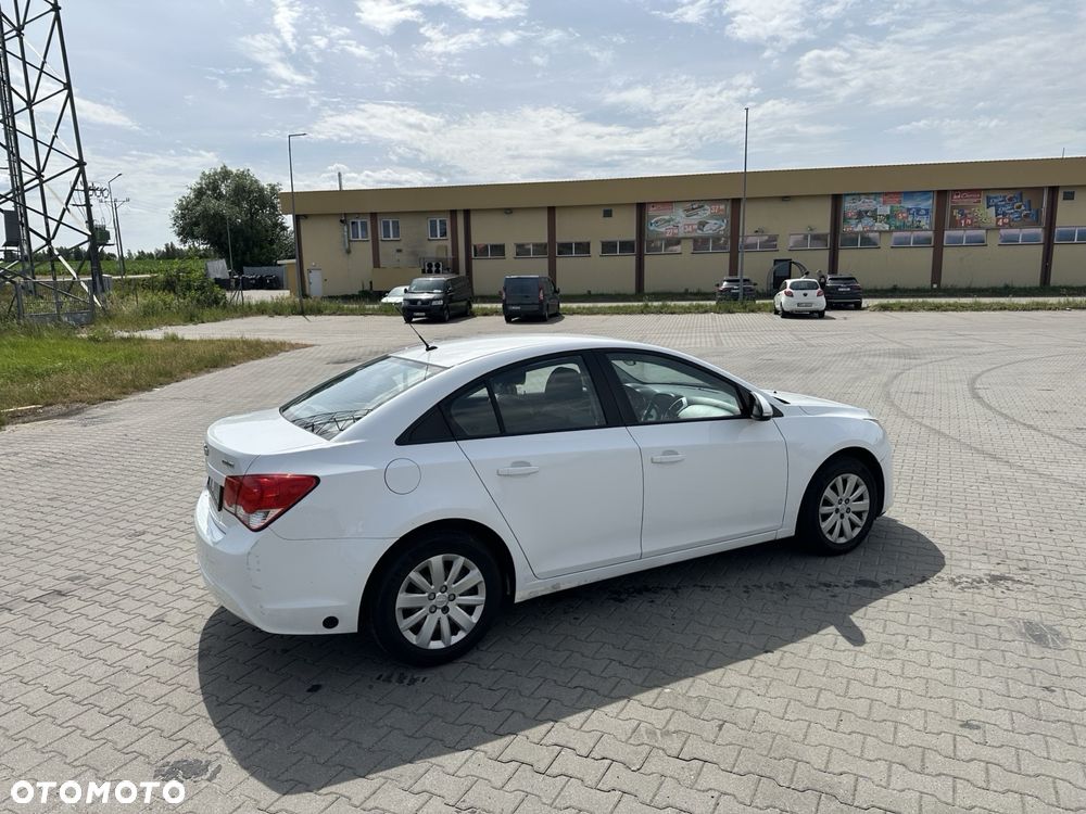 Chevrolet Cruze - 6
