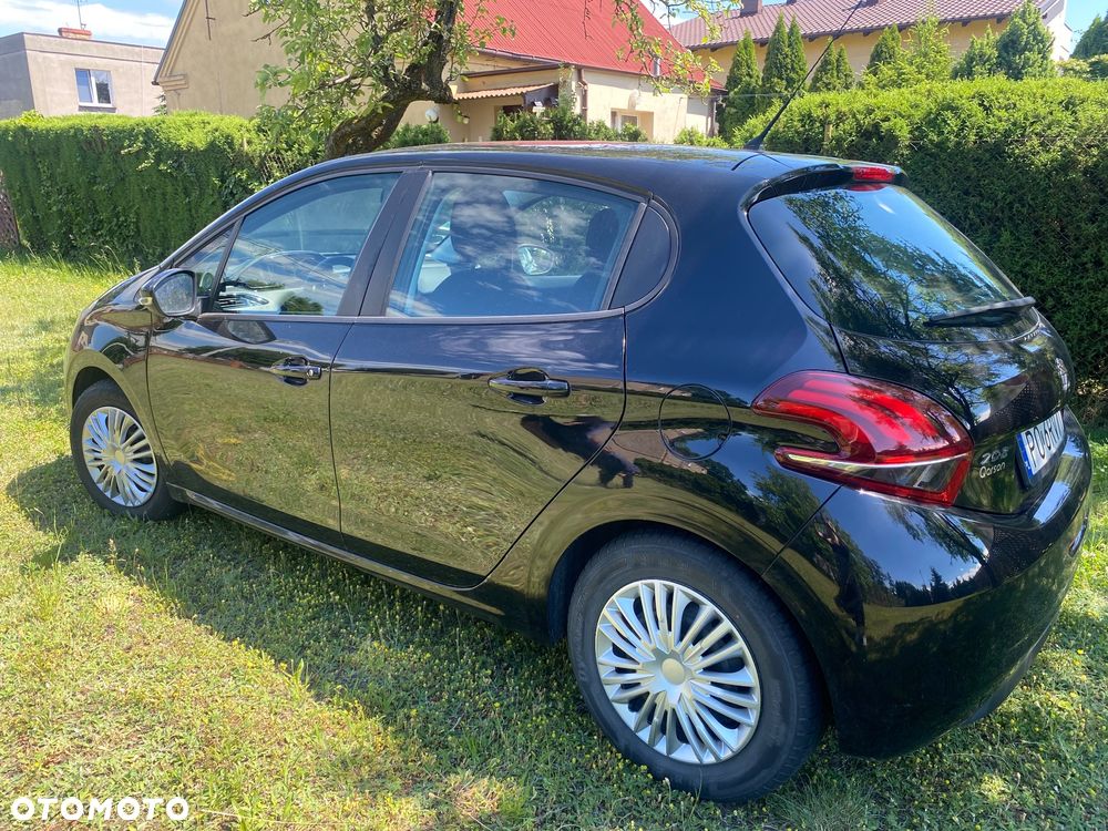 Peugeot 208 - 3