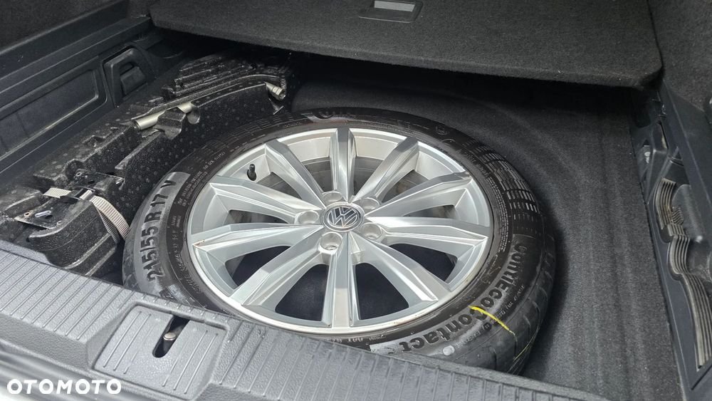 Volkswagen Passat 2.0 TDI BMT Comfortline - 15