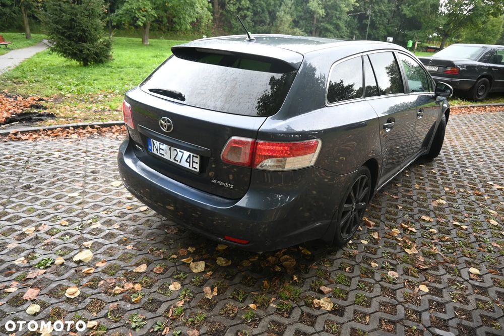 Toyota Avensis 2.2 D-4D Automatik Business Edition - 9