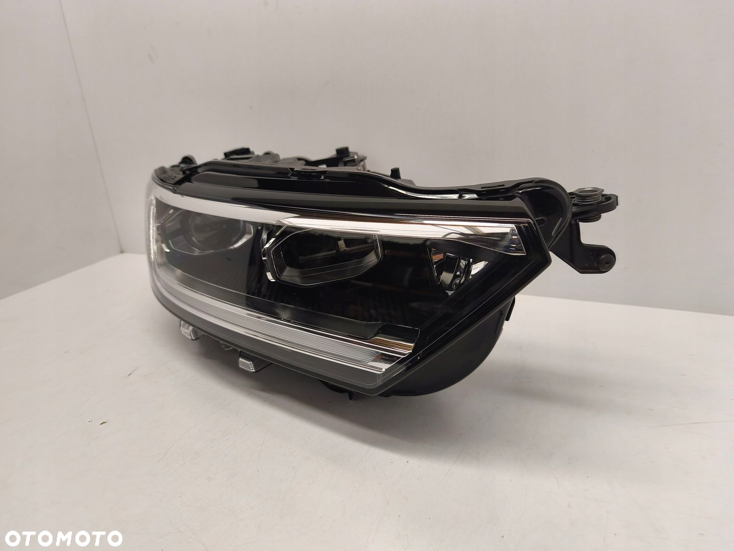 LAMPA PRAWA FULL LED T-ROC LIFT 2GA941036AD - 3