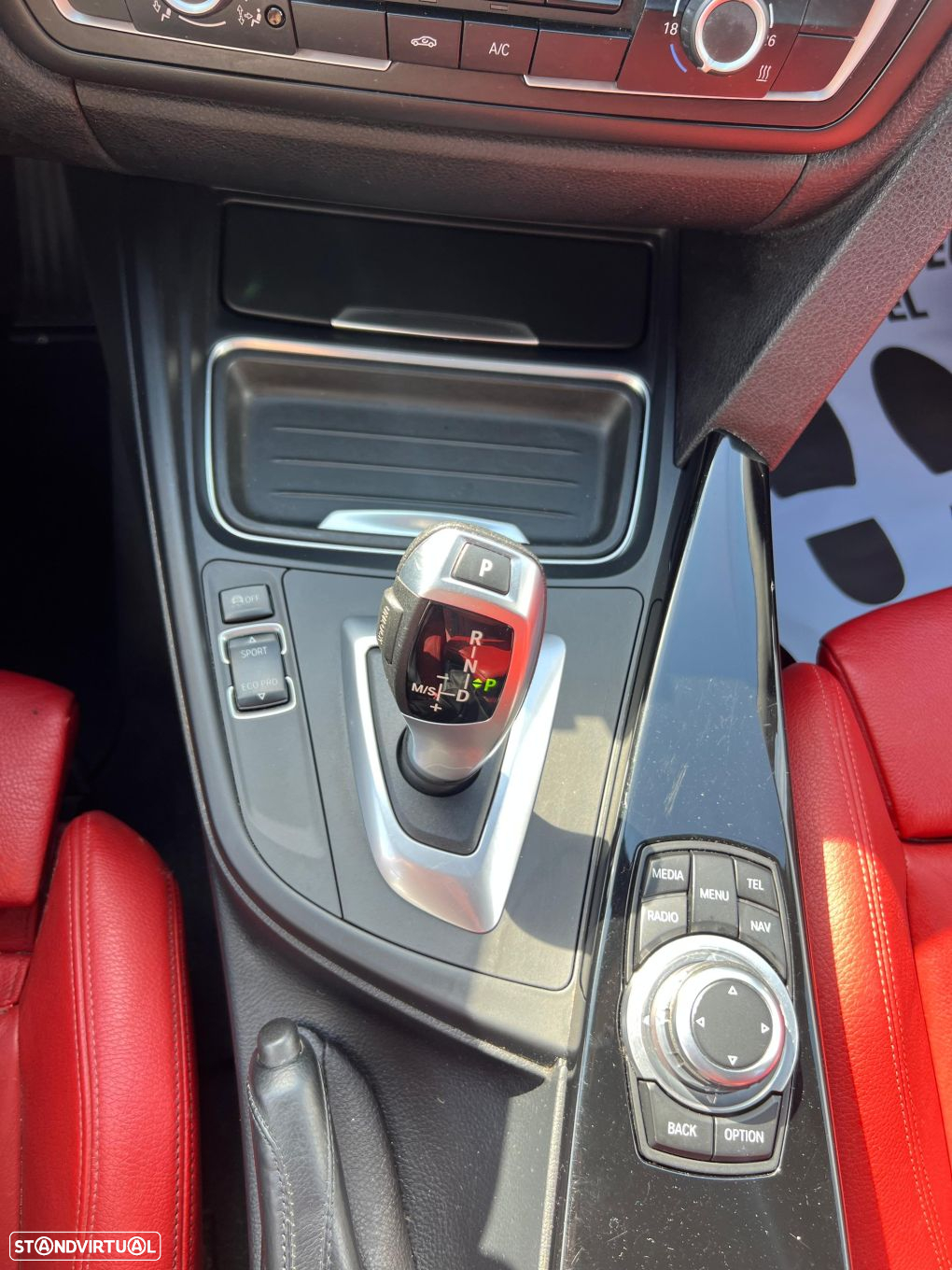 BMW 320 d Touring Auto Line Sport - 30