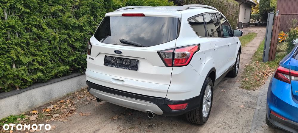 Ford Kuga 2.0 TDCi 2x4 Trend - 10