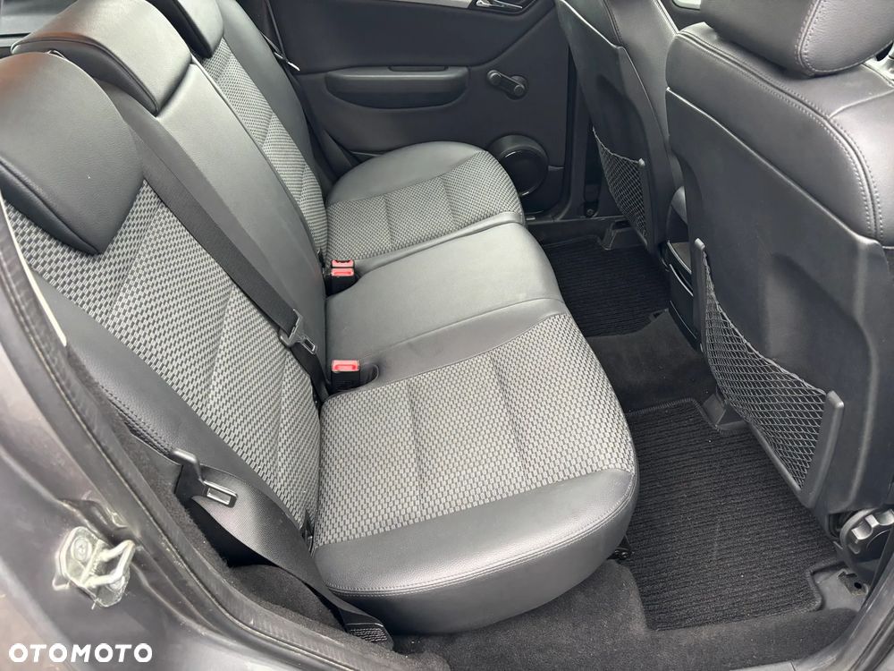 Mercedes-Benz Klasa A 200 CDI Avantgarde DPF - 9