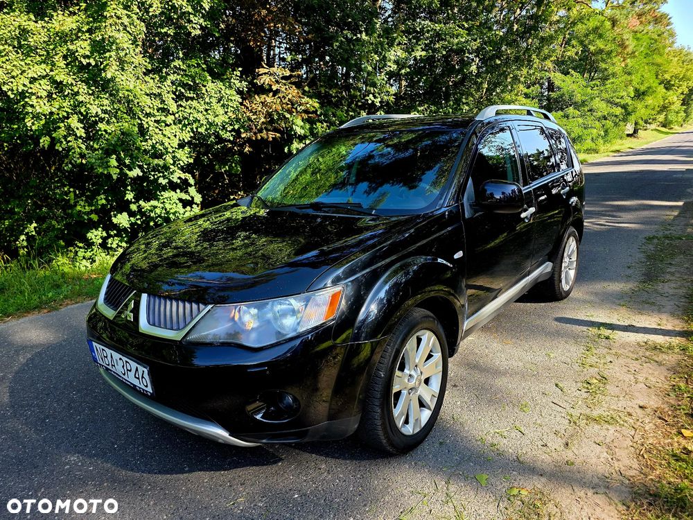 Mitsubishi Outlander 2.4 Invite CVT - 1